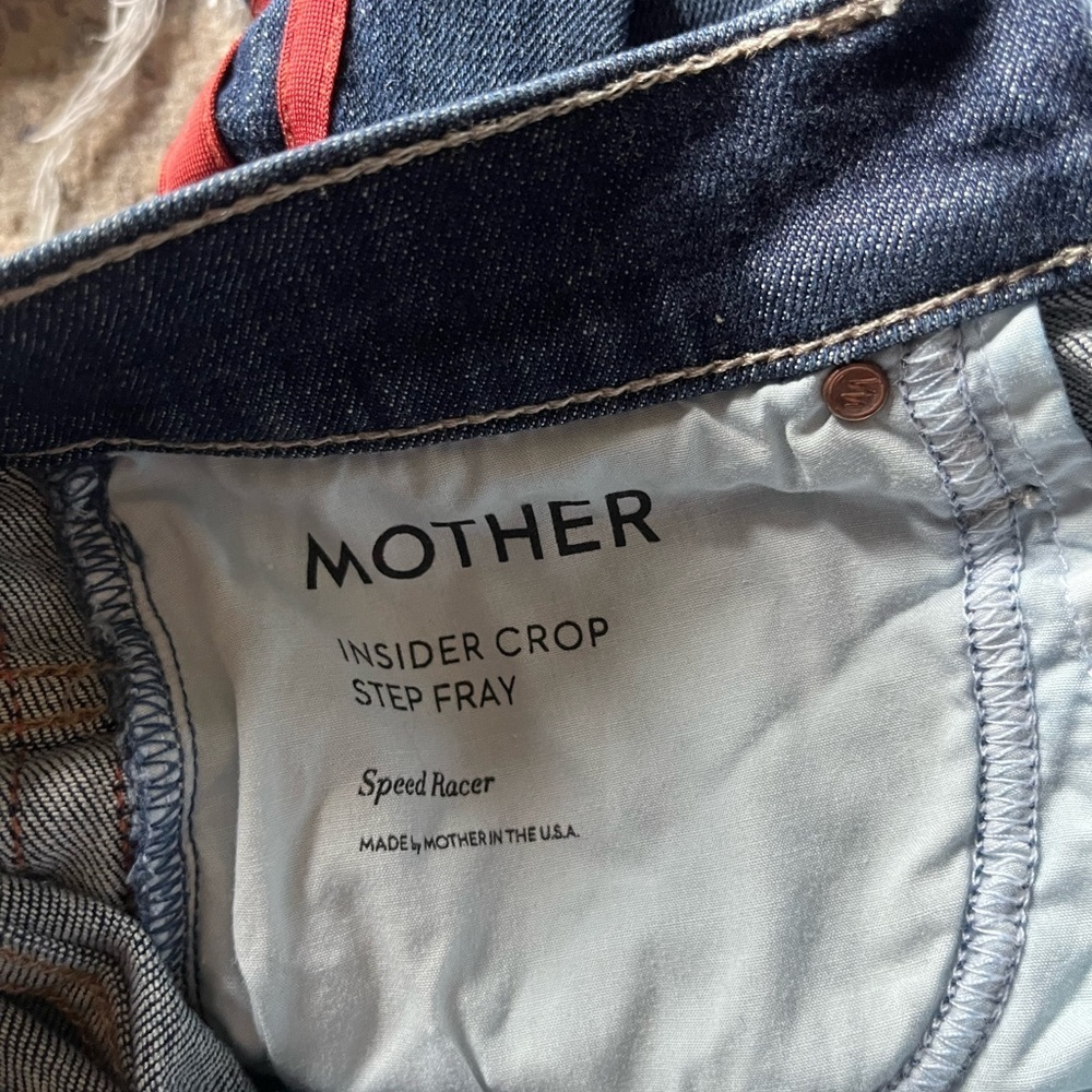 MOTHER Insider Crop Step Fray Speed Racer Jeans Size 26 - Picture 7 of 9